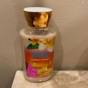 Bath & Body Works Oahu Coconut Sunset lotion